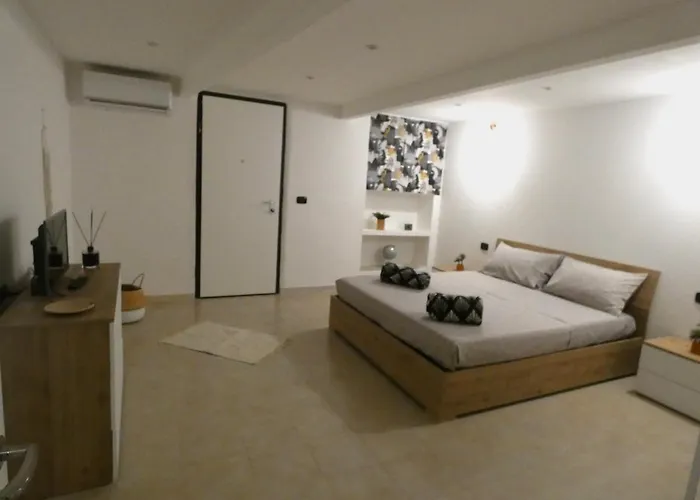 Casa Simonetta Барі